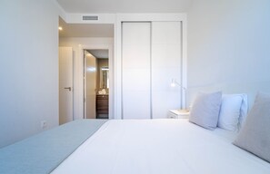 Iron/ironing board, travel cot, free WiFi, bed sheets - Arenal Dream Glow Apartment Jávea (Javea / Xàbia)