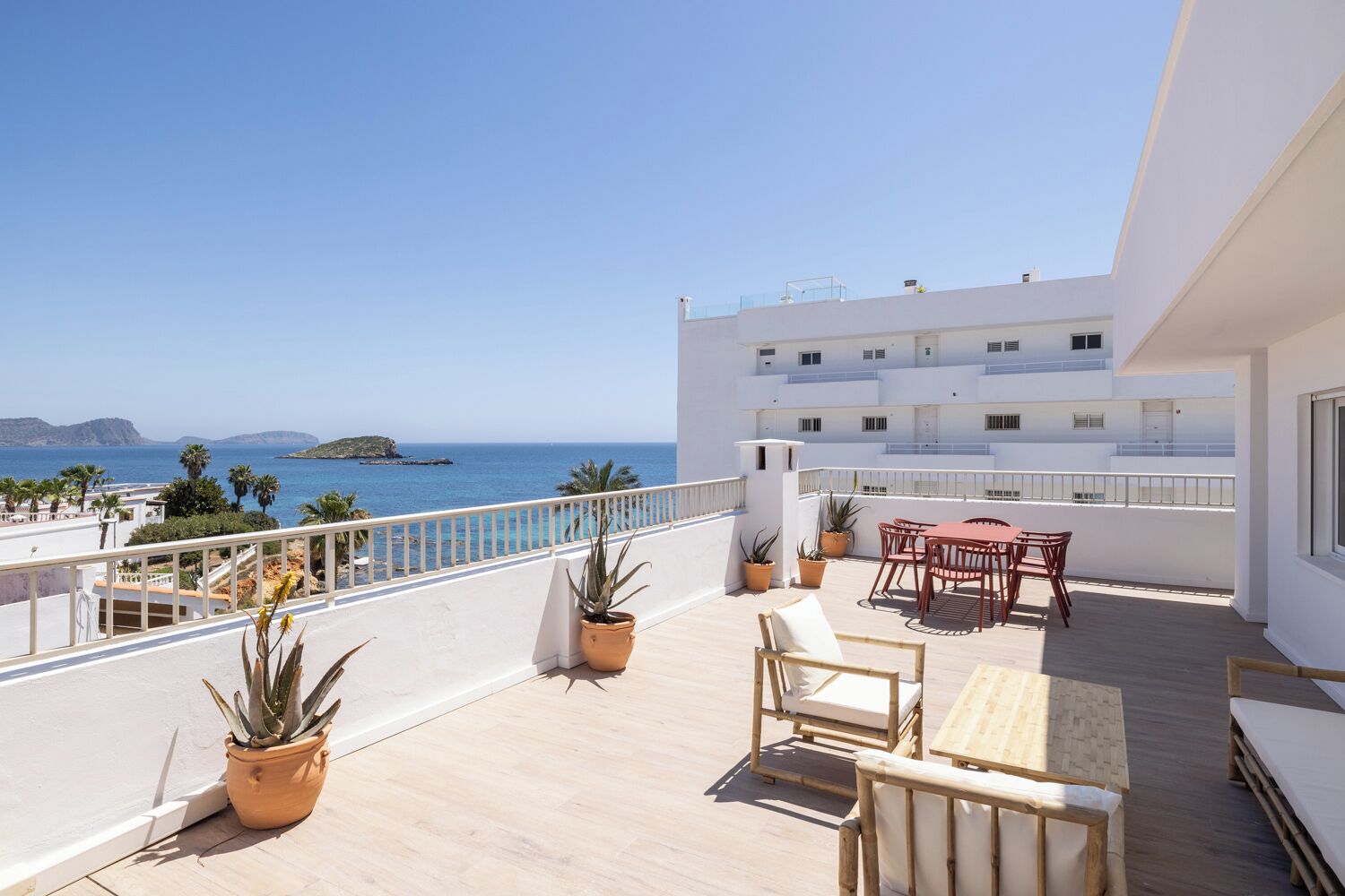 Superior Apartment, 2 Bedrooms, Sea View, Tower | Terrace/patio