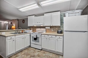 Fridge, microwave, oven, dishwasher - NEW! Peaceful Pines - 2BR Getaway Near Blue Ridge (Burnsville)