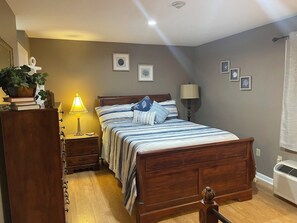 Condo tiện nghi đơn giản, quang cảnh một phần hồ | Truy cập Internet không dây miễn phí 