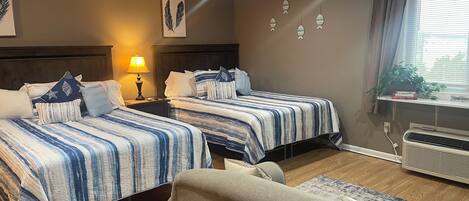 コンフォート コンドミニアム パーシャルレイクビュー