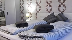 Room - Holiday Apartment Laura with Balcony near Goslar/Harz (Langelsheim)