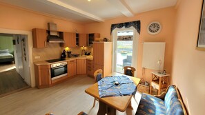 Private kitchen - Holiday Apartment Laura with Balcony near Goslar/Harz (Langelsheim)