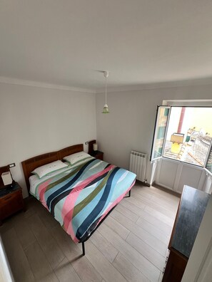 Room - Vrbo Property (Camogli)