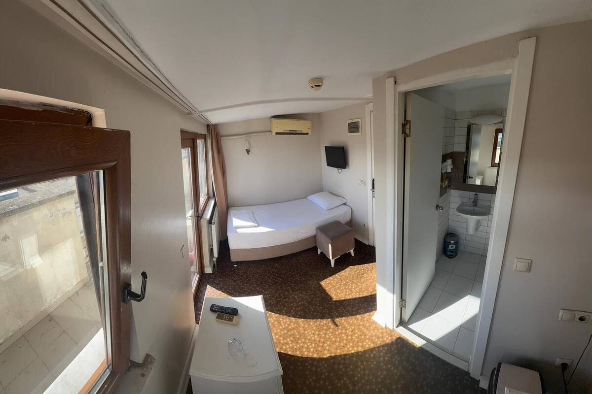 Economy Single Room, City View