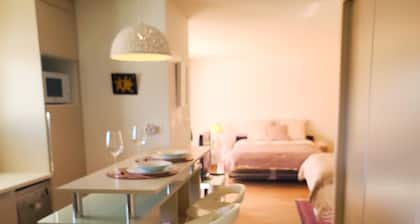 Plein Sud BIARRITZ: all on foot, renovated apartment, terrace, basement parking