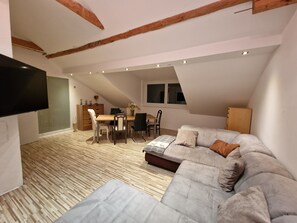 Living area - Mühlviertel Lodge Vacation Apartment (Ottenschlag im Mühlkreis)