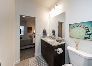Bathroom - Sage Awaits, Comfy Cozy Peaceful (Colorado Springs)