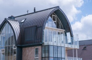 Exterior - Luxury Beachfront Apartment for 5 (Egmond aan Zee)
