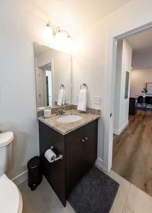 Bathroom - Warm Home  Colorado Springs Views (Colorado Springs)