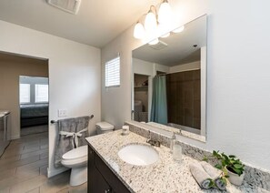 Bathroom - Springs Dwelling with Mountain Views (Colorado Springs)