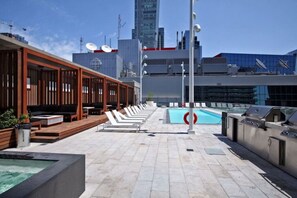 Pool - CN Tower View - Free Parking - Rooftop Pool - Gym (Toronto)