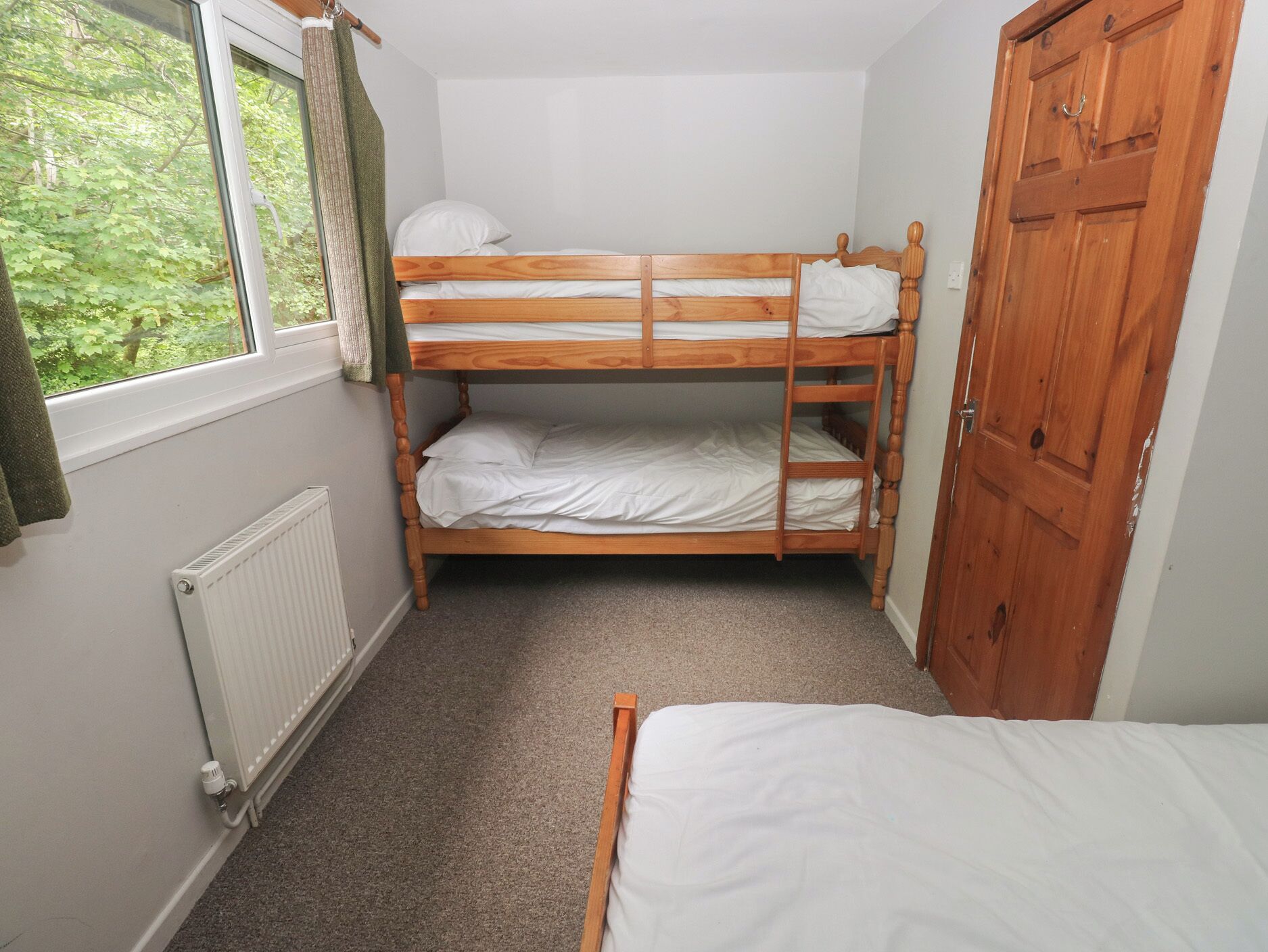 Cottage | 3 bedrooms, WiFi (free), individually decorated, individually furnished