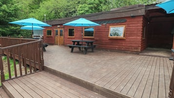 Cottage | Outdoor dining