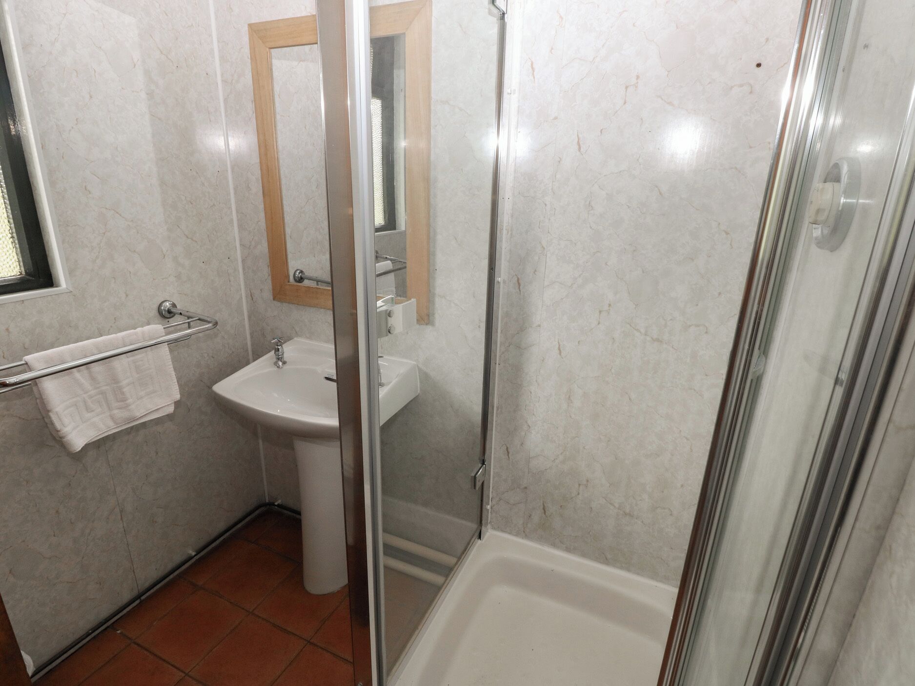 Cottage | Bathroom | Shower