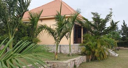 1-bedroom cottage in Sanga for your family / group getaway. 1.3km from main road