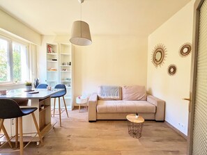 TV - Charming Studio & Garden - Nice Cimiez (Nice)