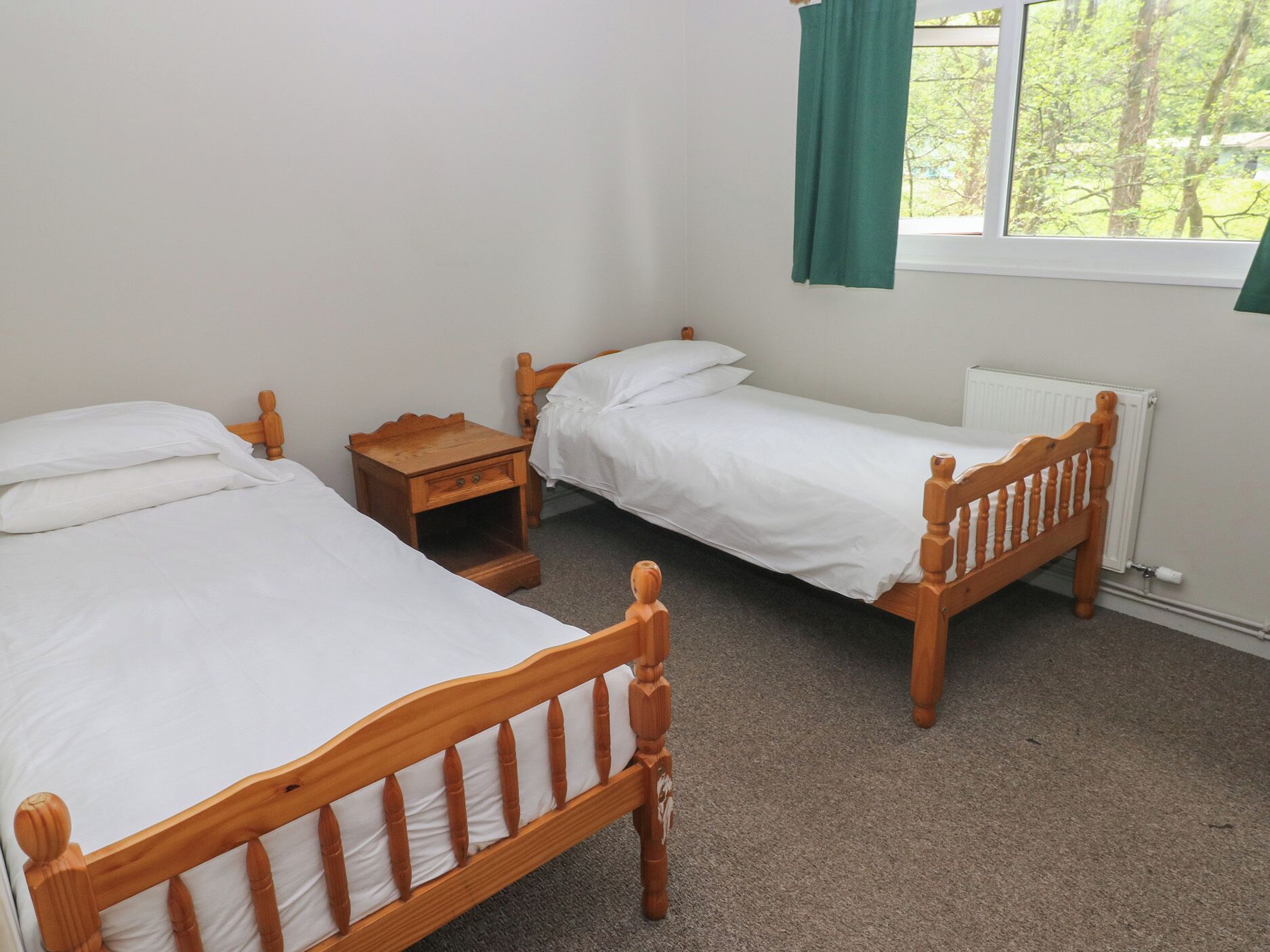 Cottage | 3 bedrooms, WiFi (free), individually decorated, individually furnished