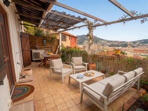 Outdoor dining - Beautiful 45 m² apartment with terrace in Nice (Nice)