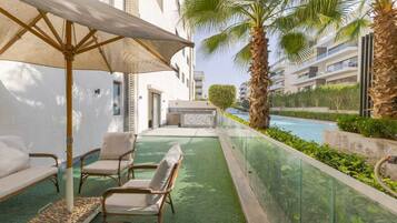 Comfort Apartment, 2 Bedrooms, Garden View | Terrace/patio