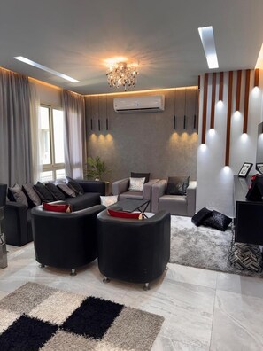 スーペリア アパートメント 3 ベッドルーム レイクビュー | 内装