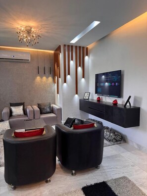 Apartament superior, 3 dormitoris, vistes al llac | Interior