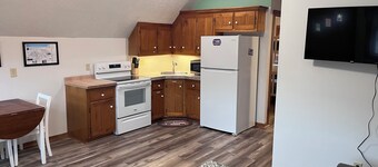 2-bedroom apartment in Village of Ellicottville perfect for your getaway.