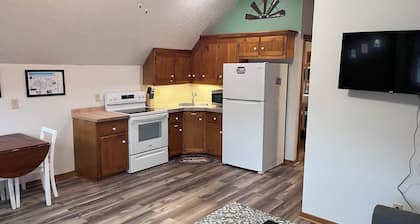 2-bedroom apartment in Village of Ellicottville perfect for your getaway.