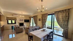 Biệt thự Cao cấp, lanai, quang cảnh vịnh | Khu phòng khách