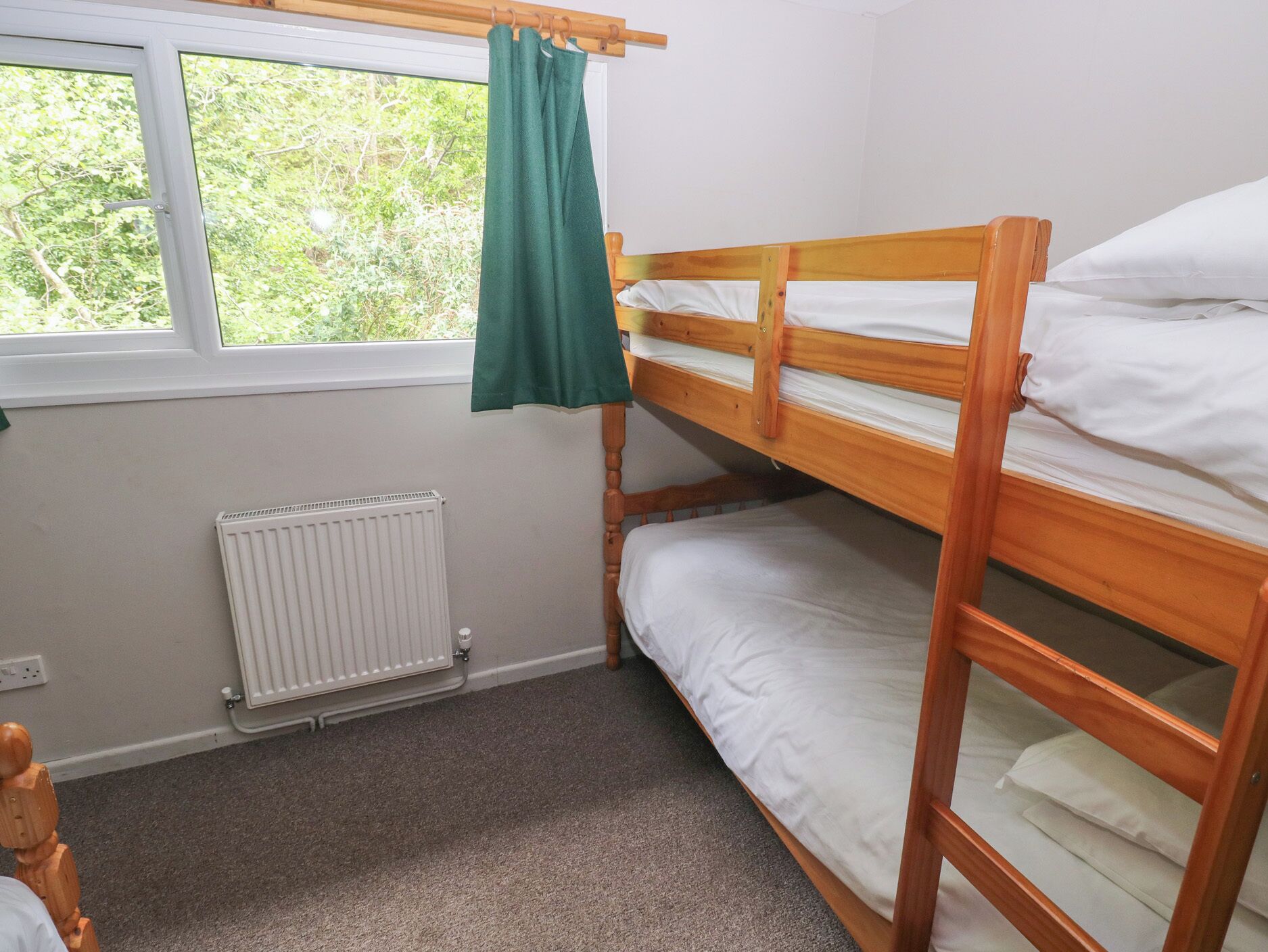 Cottage | 3 bedrooms, individually decorated, individually furnished, free WiFi