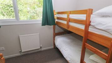 Cottage | 3 bedrooms, individually decorated, individually furnished, free WiFi