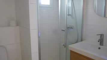 House | Bathroom