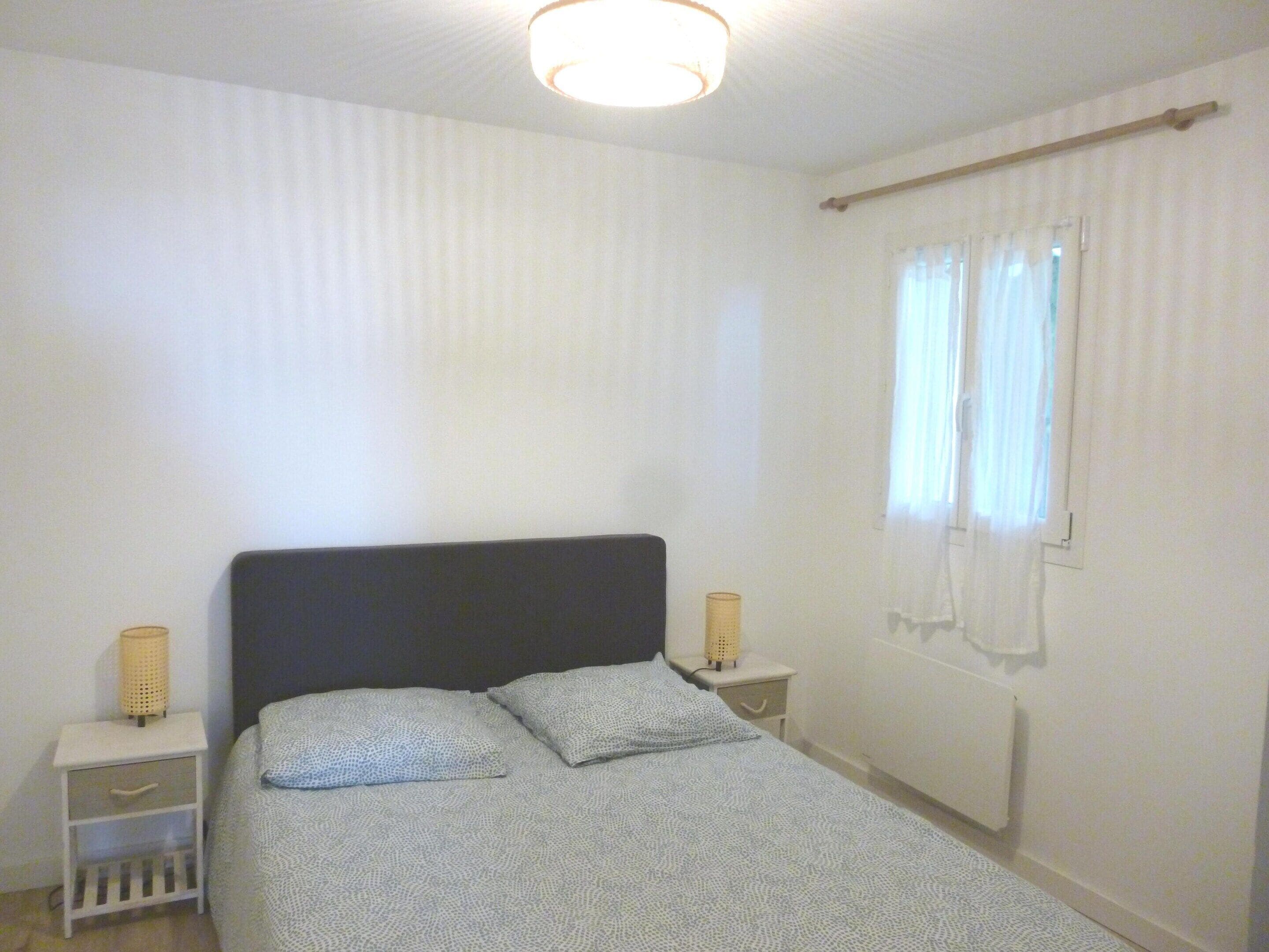 House | 1 bedroom, bed sheets