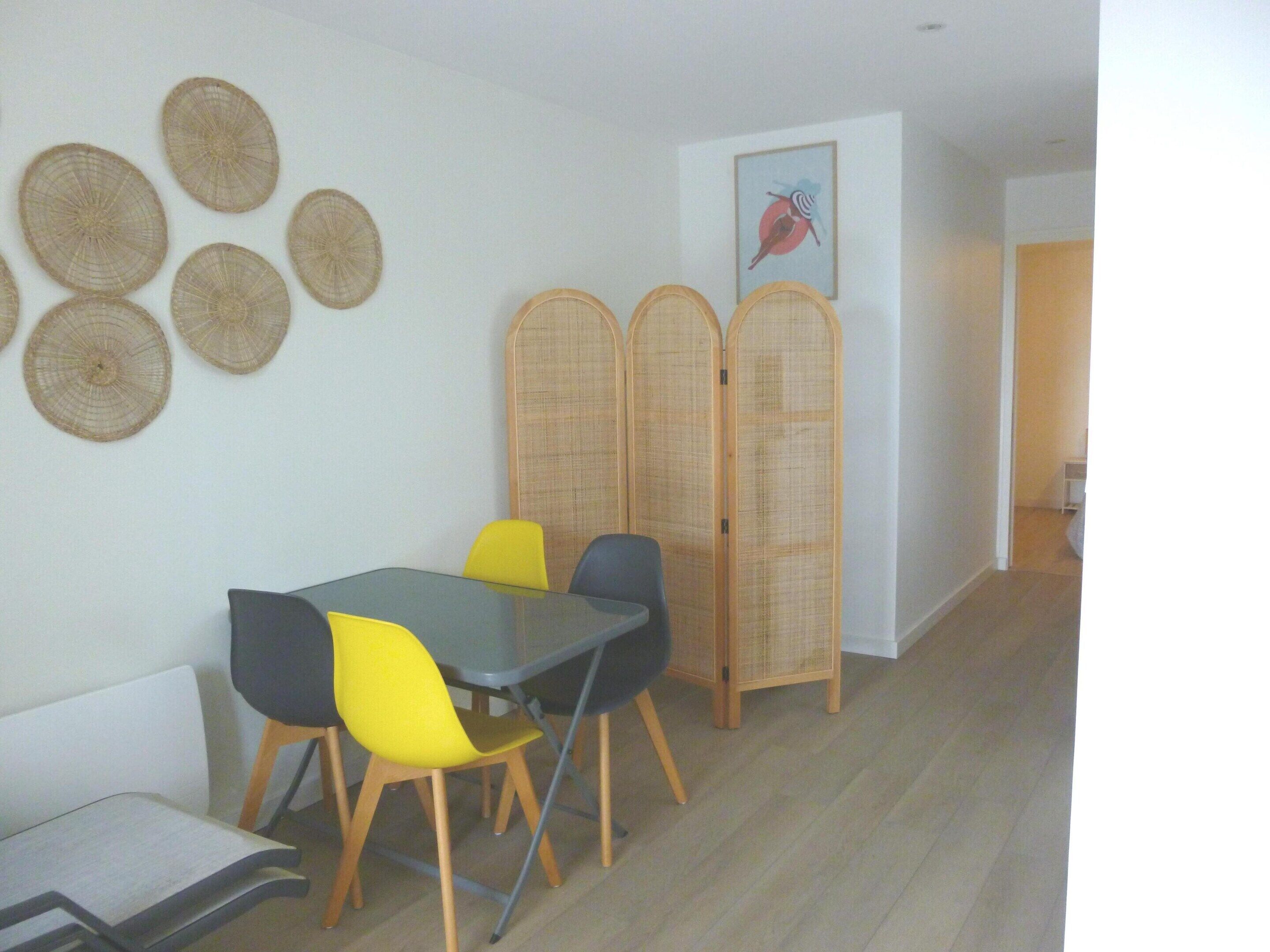 House | Dining