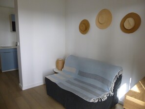 House | Living area - House With Breathtaking View of the Lake (Lacanau)