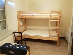 Room - Charming house in Peyreleau, at the entrance to the Gorges du Tarn (Peyreleau)