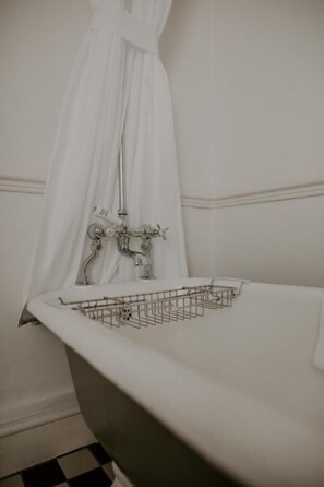 Phòng đôi Superior, quang cảnh vườn | Phòng tắm