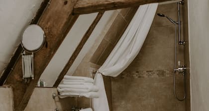 Allington Manor
