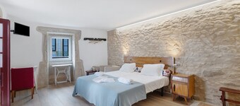 Portas de Caminha I with Mountain View, Minho River, Shared Terrace and Wi-Fi