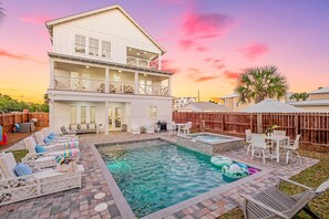 A heated pool - Waterdog I | Private Pool/Spa | Game Room | Golf Cart | Walk to Beach (Destin)