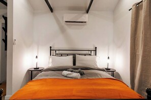 4 camere, accesso a Internet, lenzuola