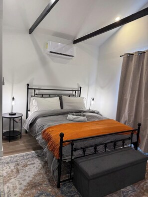 4 camere, accesso a Internet, lenzuola