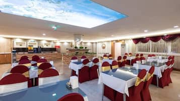 تناول الطعام