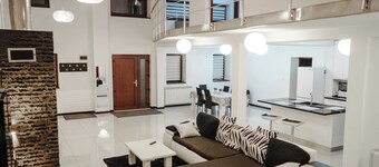 Tranquil 3-bedroom house with AC in charming Alba Iulia