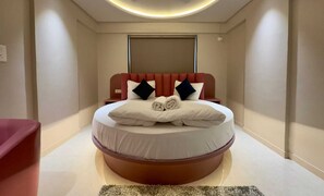 Deluxe Double Room, City View - Hotel Wow Stay- Ambegaon Pune  (Pune)