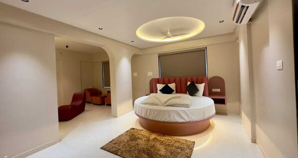 Habitación doble Deluxe, vista a la ciudad | Wifi gratis 