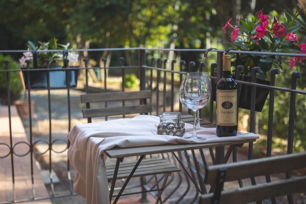 ห้องดีลักซ์ดับเบิล, วิวสวน | รับประทานอาหารกลางแจ้ง