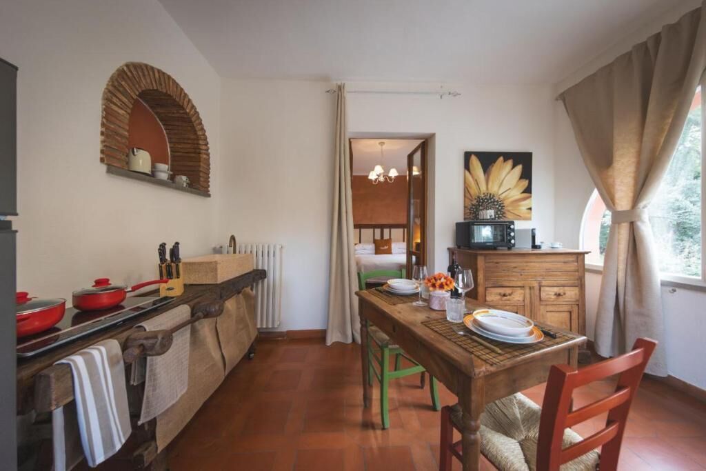 Deluxe-Apartment, Gartenblick | Speisen