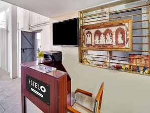 House | Reception - Deluxe Hotel O Jaganath Nagar (Coimbatore)