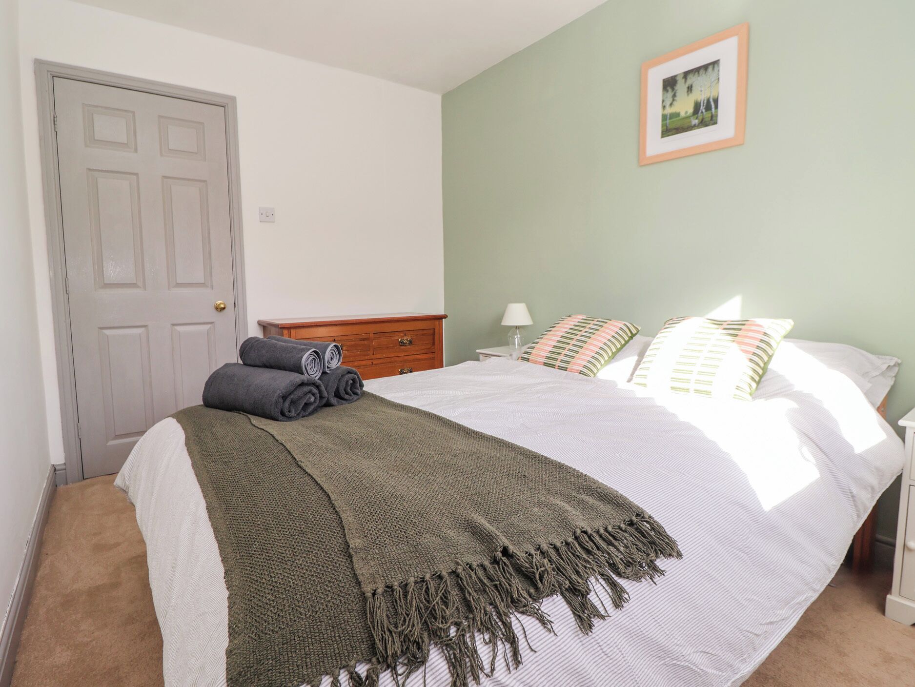 3 bedrooms, WiFi (free), individually decorated, individually furnished